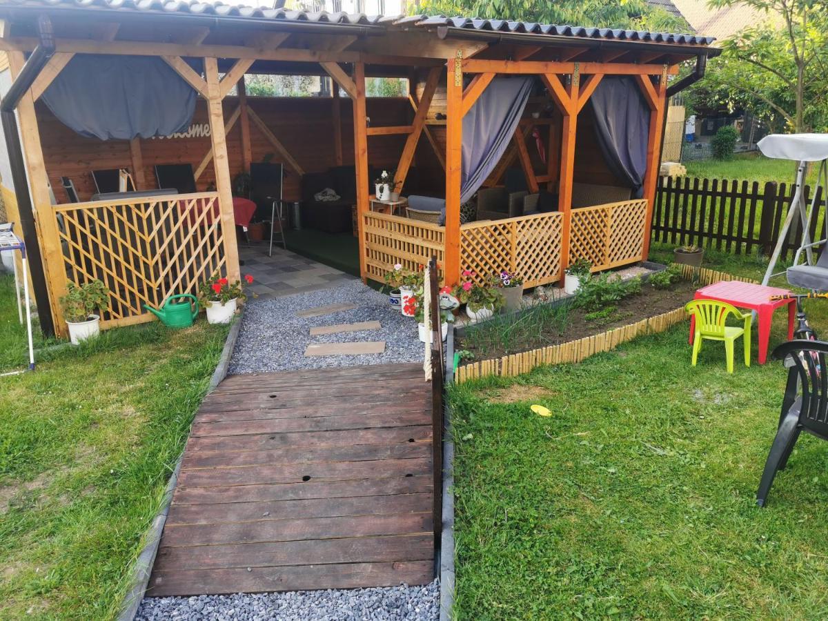 4-Zimmer-Wohnung Mit 6 Betten Bad Oeynhausen Extérieur photo
